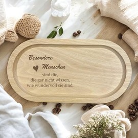 Handgefertigtes Buchen-Serviertablett mit Gravur, 13 x 25 cm, Holztablett mit Spruch, Natur, Geschenk besondere Menschen sind die, die gar nicht wissen wie wundervoll sie sind (Mit Gravur)