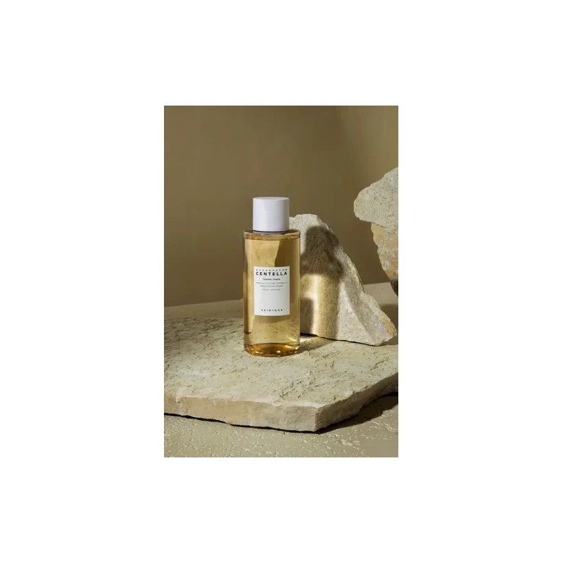 Skin1004 Madagascar Centella Tonico Exfoliante Suave 210ml