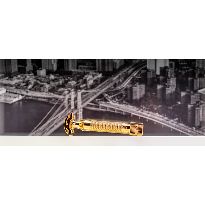 Merkur Classic 2-Piece Double Edge Safety Razor Gold Plated, 1