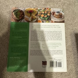 imtiazaysha Clean Vegan Cookbook : Plant-Based Recipes to Nourish Your Body and Soul