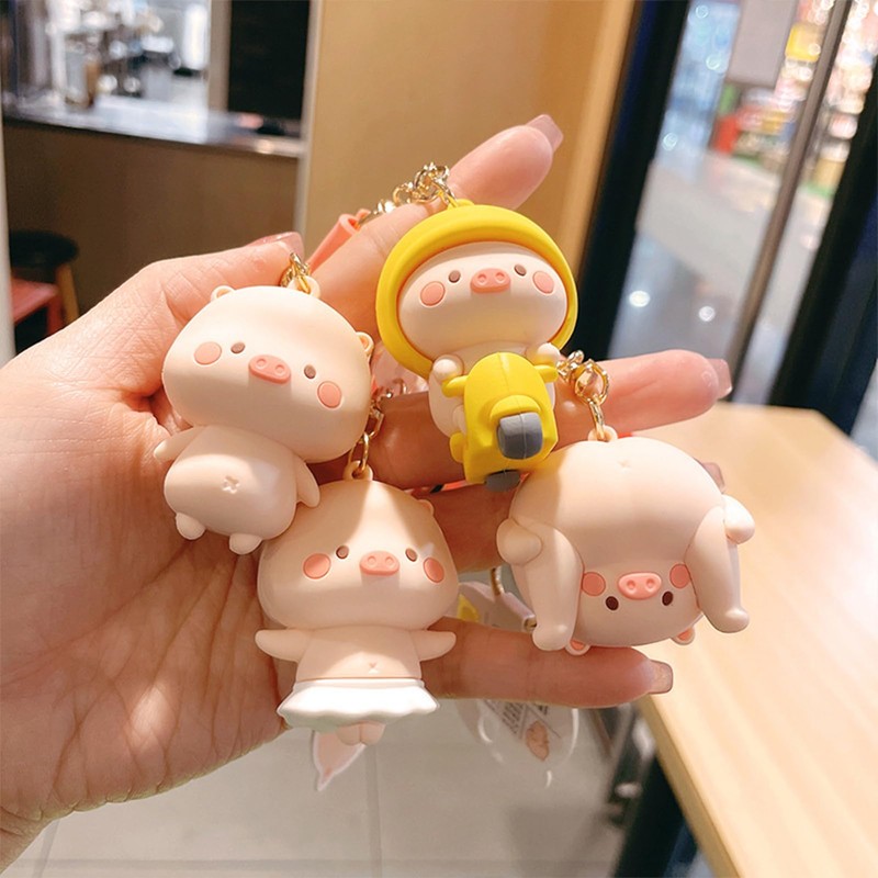 Moerstar Pig Keychain Cute Cartoon Pig 3D Keychain Keyring Women