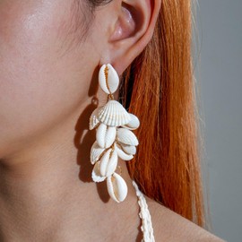 Boho Shell Starfish Earrings for Women,Vintage Pearl Conch Earrings Statement Dangle Earrings Summer Beach Accessories (White1)