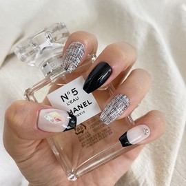 Black Tweed Nail Tips - Lipstick / 블랙트위드 네일팁 - 립스틱