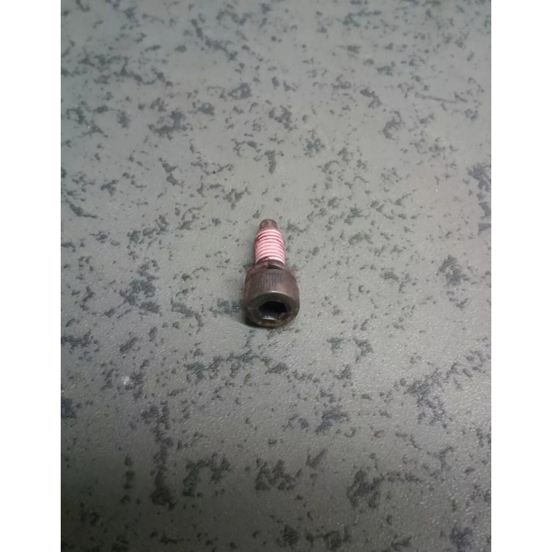 Makita Hex. socket head bolt 266090-5 M5X15 Genuine part for