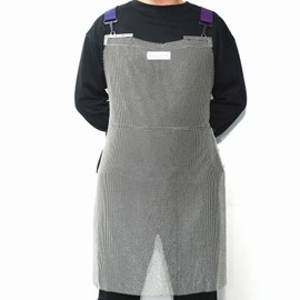 AWIORETON Chainmail Apron for Butcher, Cut Resistant Apron for Meat Cutting, Food Grade Stainless Steel Metal Mesh with Adjustable Strap (Small)