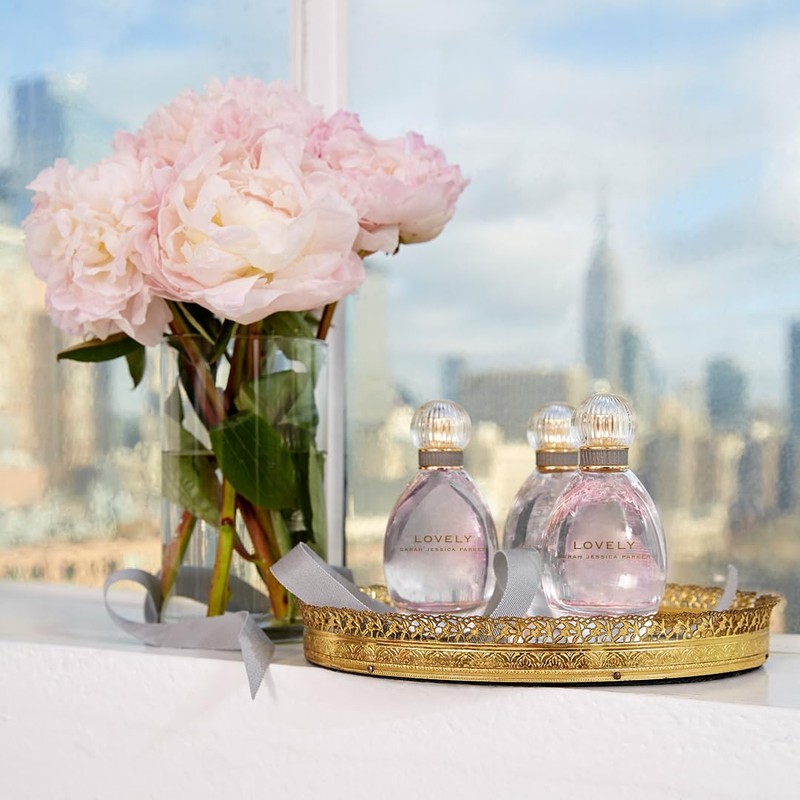 Lovely Sarah Jessica Parker Eau De Parfum Spray, 3.4 Fluid