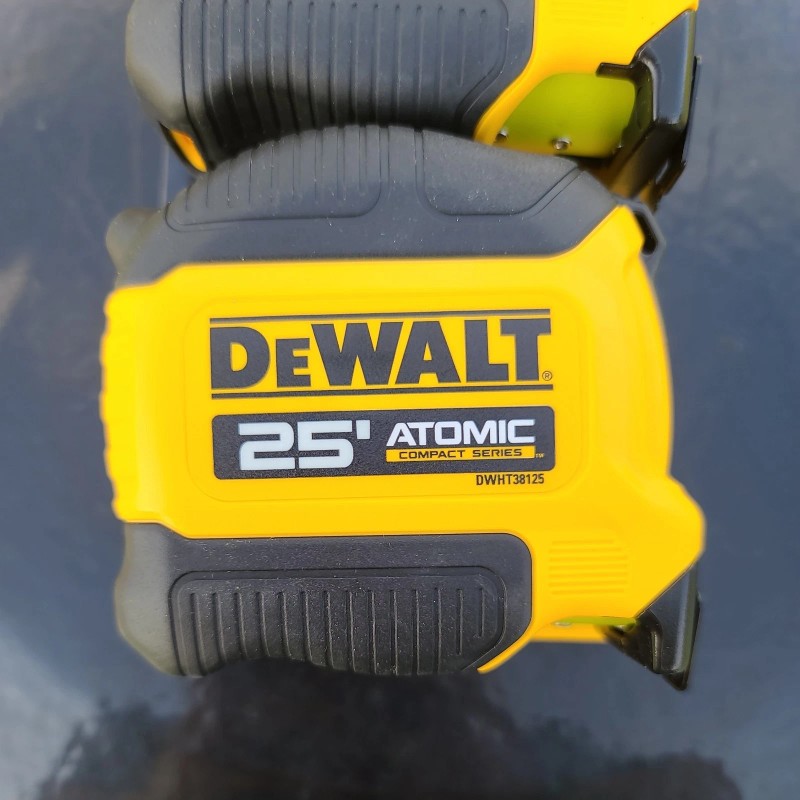 DeWalt - DWHT79325Z - ATOMIC 25 ft. x 1-1/8 in.