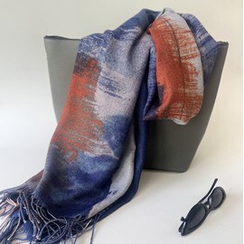 Bufanda para mujer con Hermoso Diseño. Color azul Alta Moda y Calidad