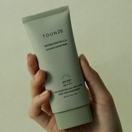 Tone28 Haenam 404 Sun Cream 50g Inorganic Self-driving Tone-up Sun Cream SPF50+ PA++++ / 톤28 해남404 선크림 50g 무기자차 톤업선크림 SPF50+ PA++++