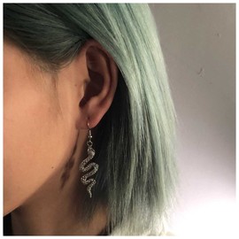 Yheakne Gothic Snake Drop Earrings Silver Serpent Earrings Punk Animal Snake Earrings Unusual Halloween Earrings Jewelry for Women