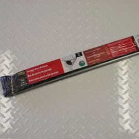 M-D Building Products Black Aluminum/Vinyl Weatherstrip for Garage Doors
