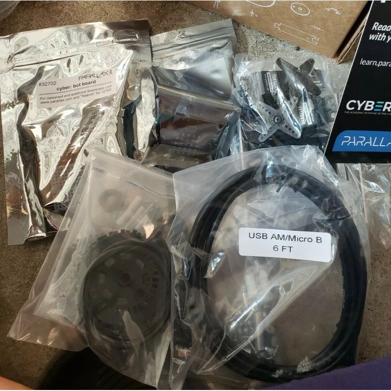 PARALLAX Cyber:Bot Robot Kit --NICE