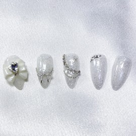 White Crystal Ribbon Nail - Short Oval / 화이트 크리스탈 리본네일 - 숏오발