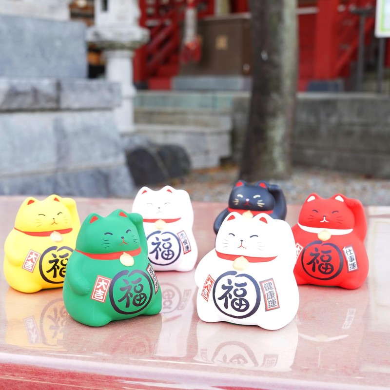 COTONOHA Banko Ware Maneki-Neko Ceramic Piggy Bank - Lucky Cat,