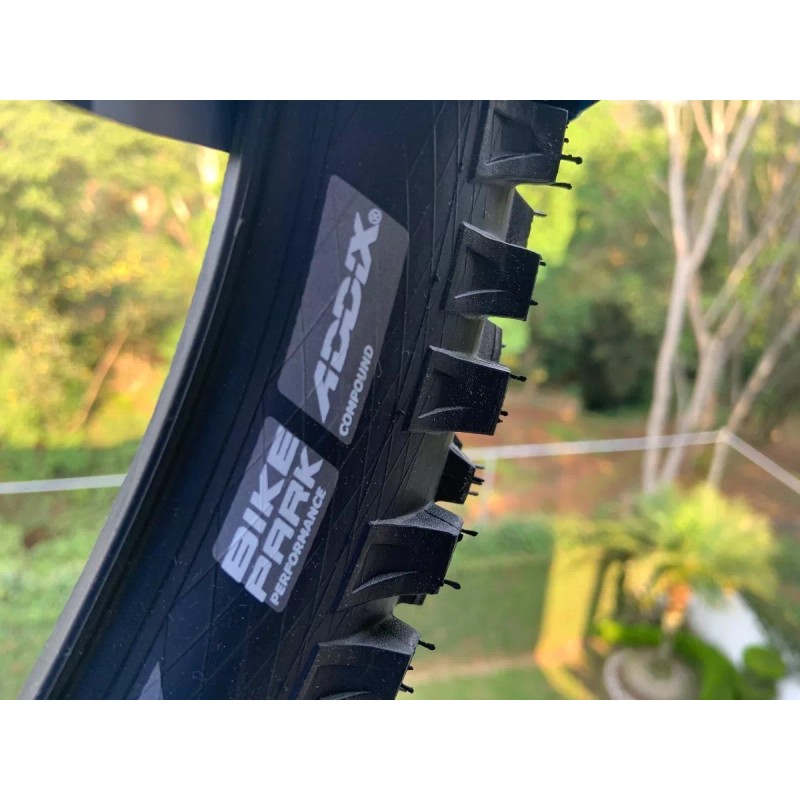 Schwalbe Llanta Schwalbe Magic Mary Bike Park 26x2.35