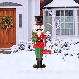 Glitzhome 36" H Metal Nutcracker Yard Stake, Garden Nutcracker Sign Christmas Ornaments Garden Stakes Lawn Patio Standing Decor for Indoor Wall Décor