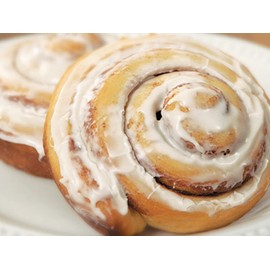 Quiet Time Candles 1 oz Bottle Scented Home Fragrance Oil Or for Candle & Soap Making -Cinnamon Bun