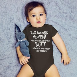 That Awkward Moment when your Mom Sniff in Front of your Friends Design Baby Bodysuit Cotton Unisex Infant Clothes Short sleeve One Piece for Girls and Boys vêtements pour bébé Newborn Romper