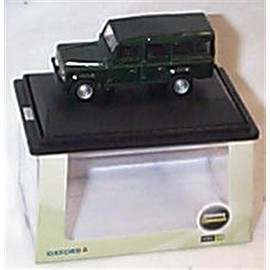oxford green L rover defender 1.76 scale diecast model