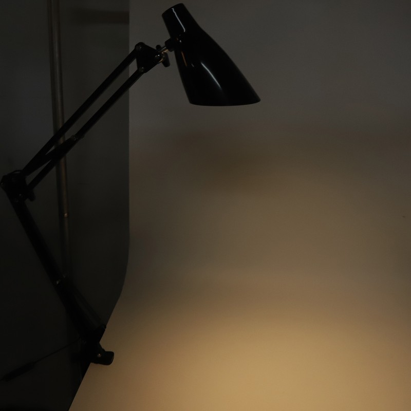 Swing Arm Desk Light with Clamp USB 3 Lighting 10
