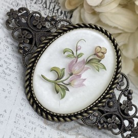 FANCY FOX BOUTIQUE Festival  Tulip Frosted  Rose Pink Mauve Victorian Cameo Wedding Pin Hair Clip