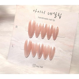 [In-store special discount] Light pink glazed donut nails with a wide variety of nails - Almond / [입점초특가할인]광대박 연핑크빛 글레이즈드 도넛네일 - 아몬드