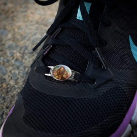 GRAPHICS & MORE Wizard of Oz Lion Character Shoe Shoelace Shoe Lace Tag Runner Gym Charm Decoration