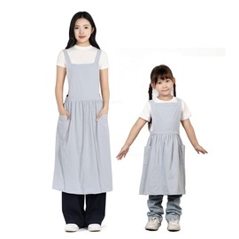 Magashido (You can also match it with your mom! Cute Apron) (3 colors to choose from and with pockets) [Blue/Light blue] (Child: Medium)
