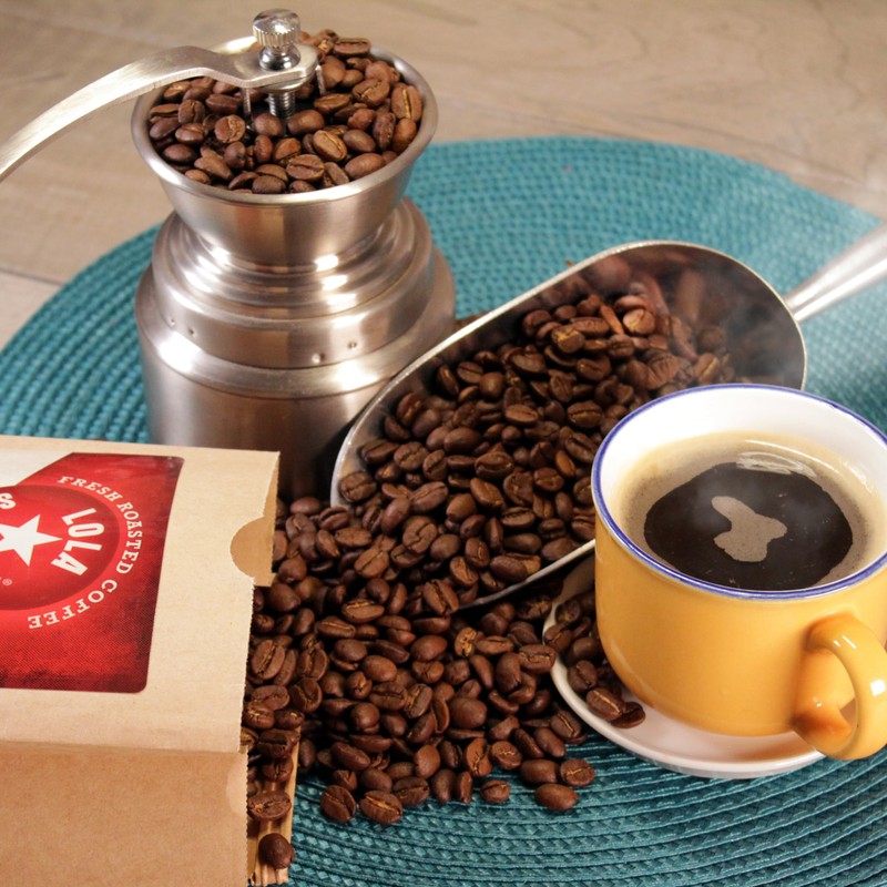 Lola Savannah Vanilla Cinnamon Pecan Decaf Coffee Pods Flavored Coffee