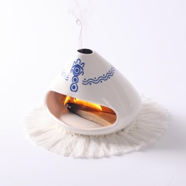 AKAGUIES Ceramic Palo Santo Holder Burner,Incense Cone Holder,Mini Chiminea for Palo Santo Sticks and Sage Burner,with Handmade Heat Insulated Mat,Dust Brush,Metal Tweezer.(White and Blue)