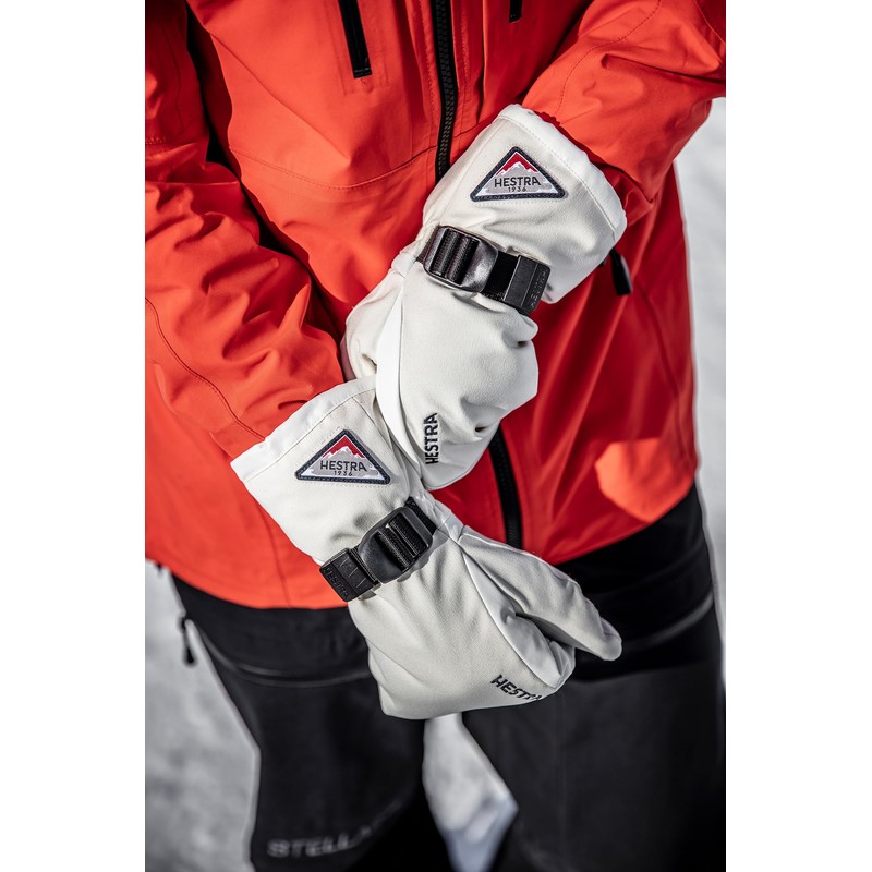 Hestra Powder Gauntlet Mittens Black