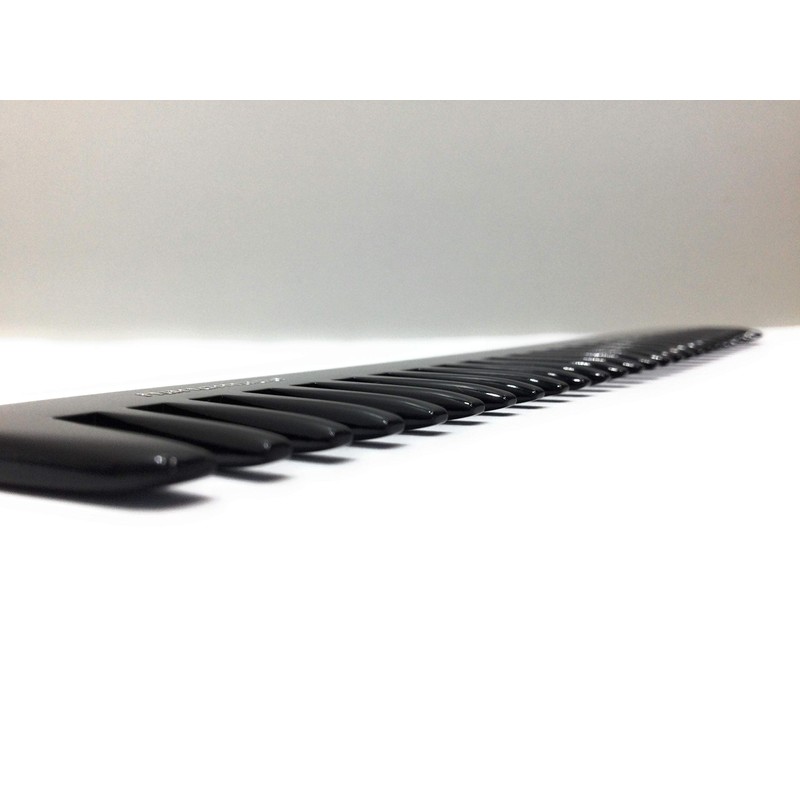 Swedish Crown Large strand comb 18 cm handmade sawn black