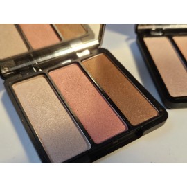 Eve Pearl Blush Trio Bronzing Highlighter 3 Radiant Shades 0.32oz (LOT OF 2)