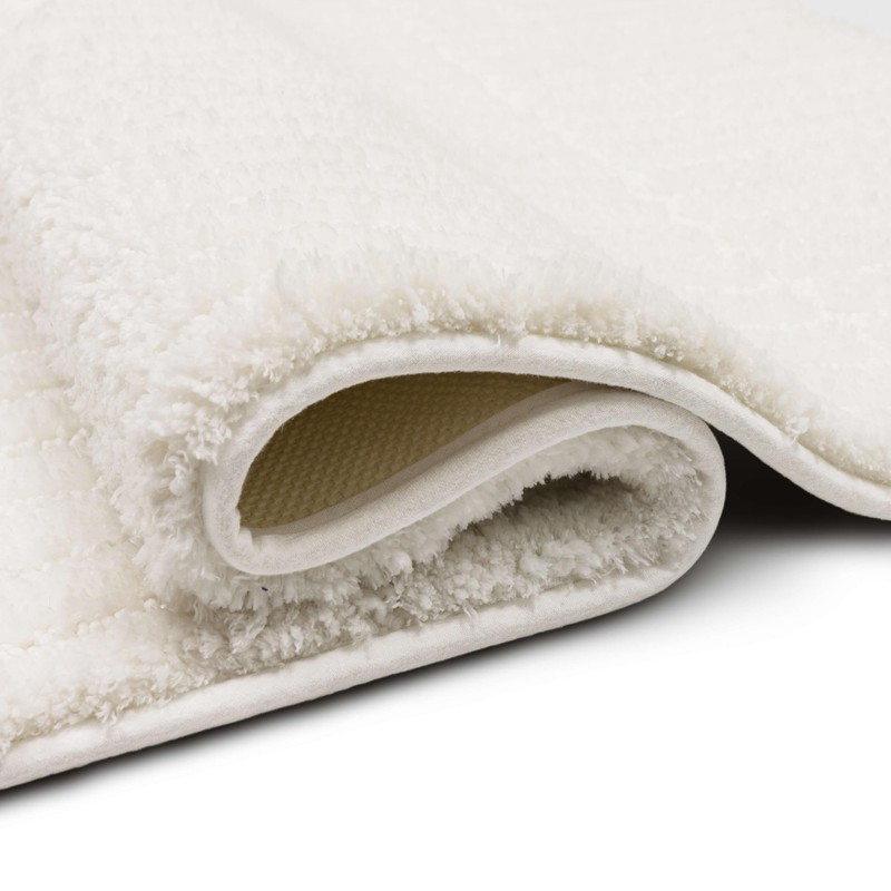 Mohawk Home Sanctuary Casual Solid White 1' 8" X 2'