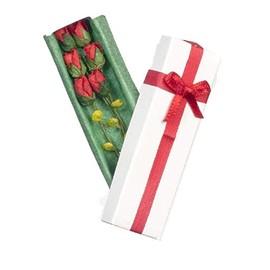 Town Square Miniatures Dollhouse Packed Box with Roses Miniature Flowers Gift Shop Accessories 1:12 Scale