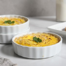 Feenmai 6oz Creme Brulee Ramekins Set of 4 - Ceramic Baking Dishes, Non-Stick Porcelain Pie Dish, Wave Round Baking Dish for Dessert, Pie, Tart, Souffles, Appetizers, Oven and Dishwasher Safe