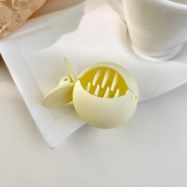 Small Fish Shape Hair Clip Korean Style Round Hair Clamp High Ponytail Hair Claw Clip Nonslip Hairpin Fashion Women Hair Accessories, Clips and Barrettes (Beige)