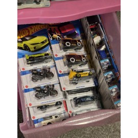 Hot Wheels Mystery Box Lot Of 20 With No Duplicates & 2 Guaranteed Treasure Hunt