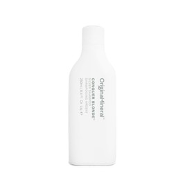 O&M Conquer Blonde Silver Shampoo 250ml