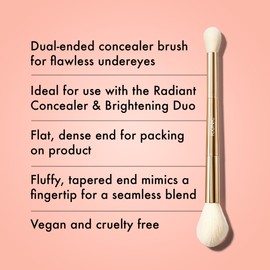 ICONIC LONDON Highlight and Blush Duo Brush | Two Sided Makeup Brush, Small Tapered Brush and Large Fluffy Brush, For Seamlessly Applying Powders, Gels, and Cream, Cruelty Free