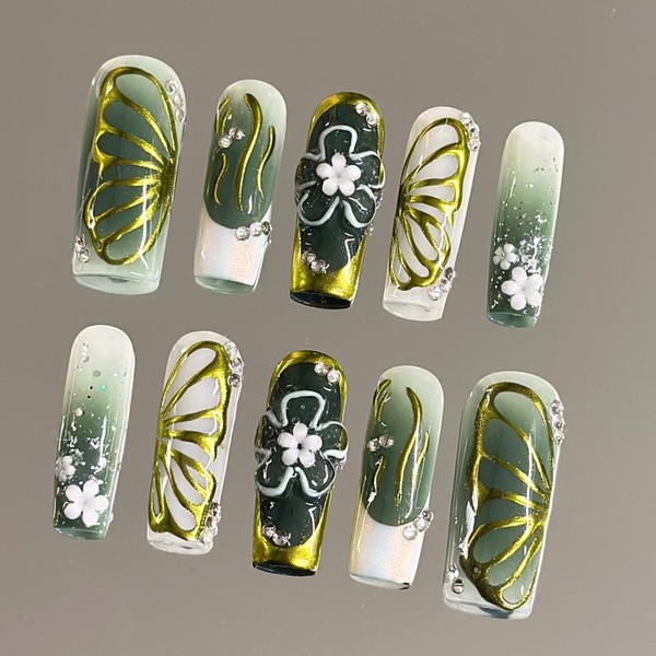 NailVesta DreamWear Collection – 100% Handcrafted 3D Press-On Nails |