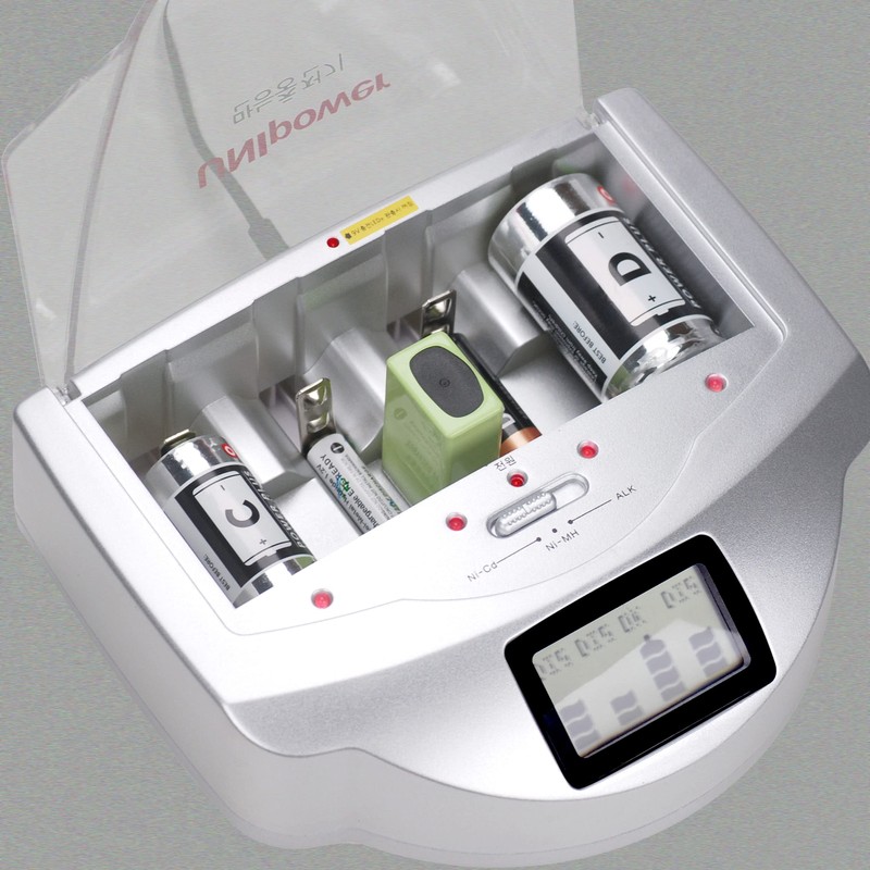 Tsongching Alkaline Battery Charger|Universal Charger for Alkaline/NiMh/NiCd Size AA/AAA/C/D/9V Batteries