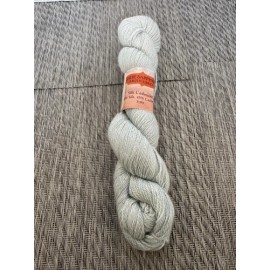 JADE SAPPHIRE 2 ply Silk Cashmere Yarn ~ 400yds/55g~ Color#29-Winte