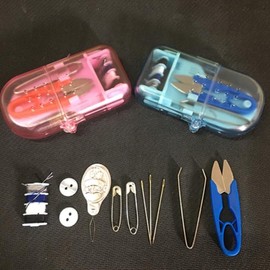 ASEANAO Mini Travel Sewing Kit DIY Sewing Supplies Portable Sewing Tool Kits Plastic Sewing Kit Box Beginner Friendly Emergency Sewing Repair Kit (Green)