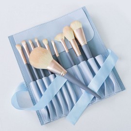 Beginner's pastel light blue make-up brush makeup brush / 입문용 파스텔 연블루 메이크 화장붓 화장솔