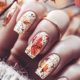 Thanksgiving Stick on Nail 24Pcs Maple Leaf Press on Nails Fall Leaves Press ons Fingernails Glossy Orange Medium Square False Nail Curve Line Gel Glue on Acrylic Fake Nails for Holiday Gift