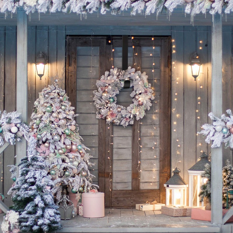 ELCOHO Christmas Wreath Hangers Metal Wreath Hook Over the Door