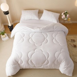 CLOTHKNOW White King Size Comforter Set 3Pcs Daisy Puff Bedding Comforter Sets Soft Floral Comforter White Comforter with 2 x Pillow Cases