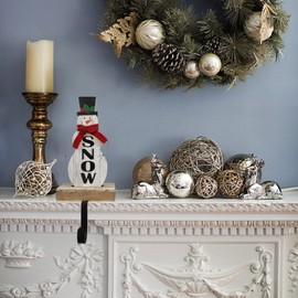 Table Top Snowman Centerpieces Wooden Snowman Wood Signs with Hook Freestanding Snowman Christmas Table Decorations Decorative Snowman Table Centerpieces Snowman Table Top Decor Christmas Decor(Snow)