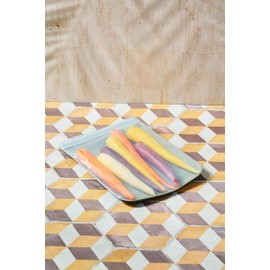 W&P Porter Silicone Reusable Storage Bag, Sandwich (46oz Flat), Sage, Food Storage Container, Microwave and Dishwasher Safe, Easy Cleaning